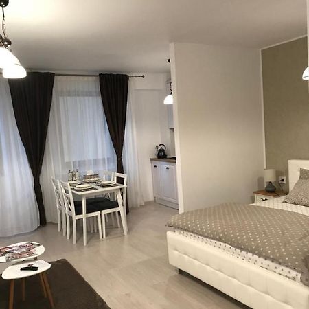 בראשוב White Season Residence מראה חיצוני תמונה